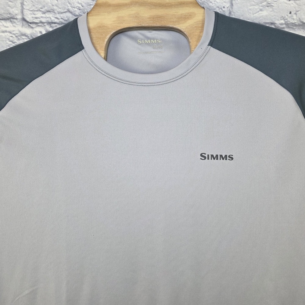 Simms Shirt Men Gray Long Sleeve Performance Fishing Artist Tech Tee Trout Sz XL